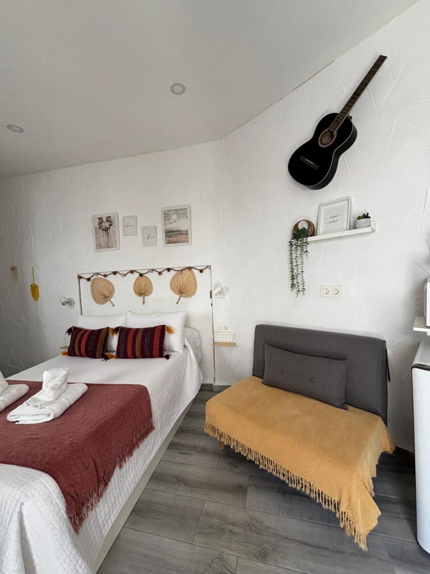 Apartamento La Lola - Patio Privado Херес-де-ла-Фронтера Экстерьер фото