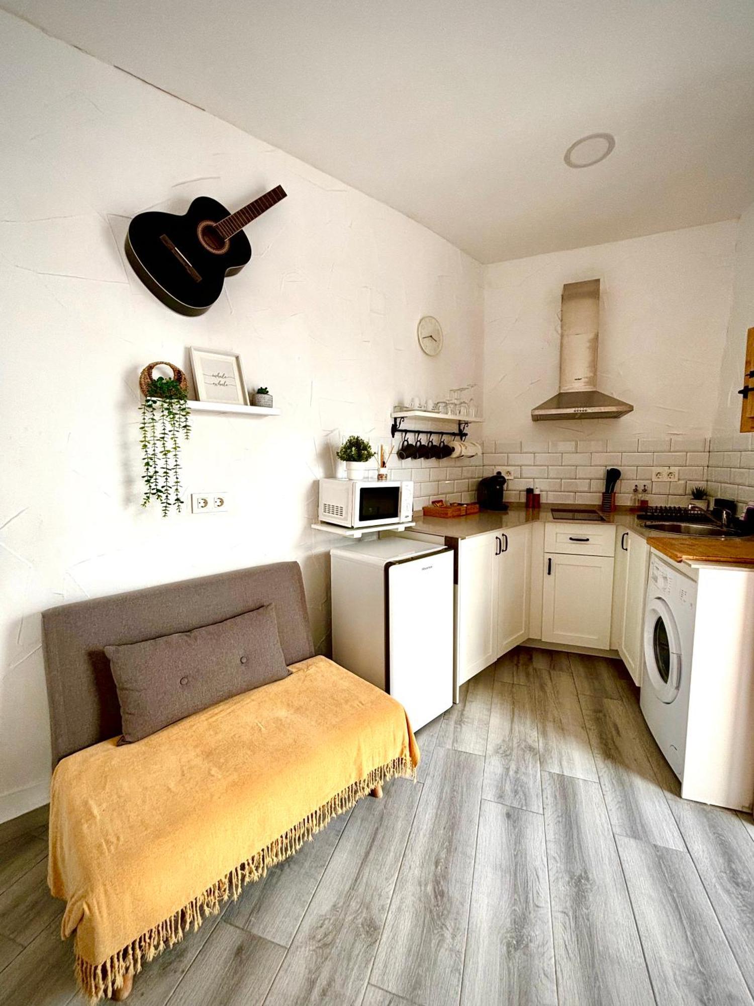 Apartamento La Lola - Patio Privado Херес-де-ла-Фронтера Экстерьер фото