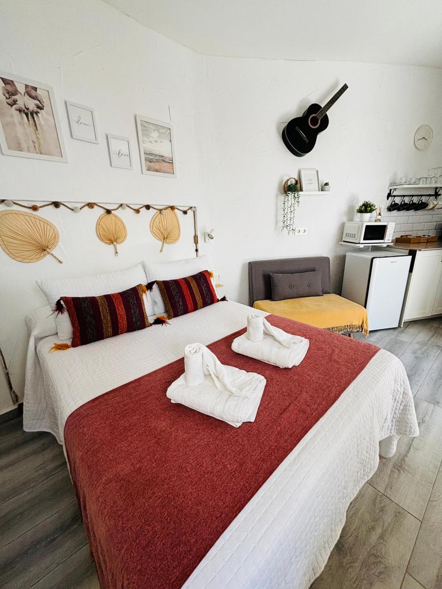 Apartamento La Lola - Patio Privado Херес-де-ла-Фронтера Экстерьер фото